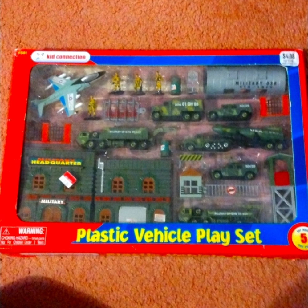 Kid connection plastic vehicle play set vintage
